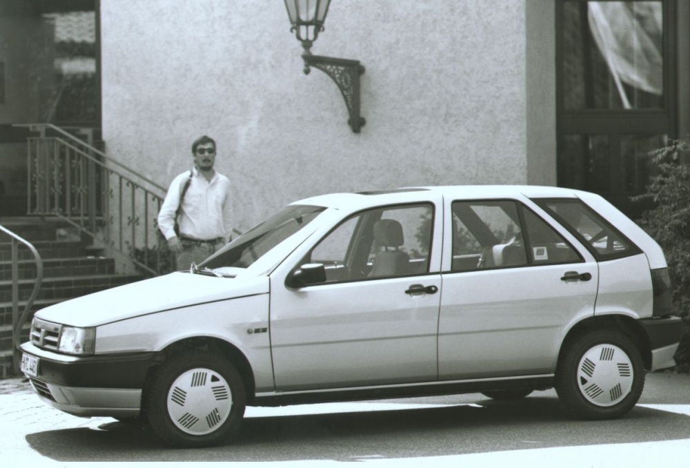 Der Vorfahre: Fiat Tipo aus den frühen Neunzigern.
