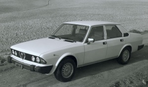 Alfa Romeo Alfa 6 (1979-1987) <br />4-tr. Stufenheck-Limousine