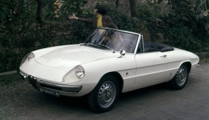Alfa Romeo Spider (1966-1993)