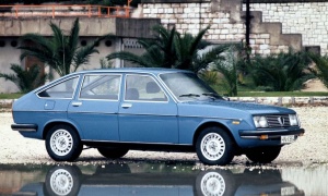 Lancia Beta (1973-1981) <br />1.Facelift<br />4-tr. Fließheck-Limousine