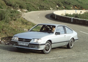 Opel Monza (1978-1986) <br />1.Facelift<br />3-tr. Coupe